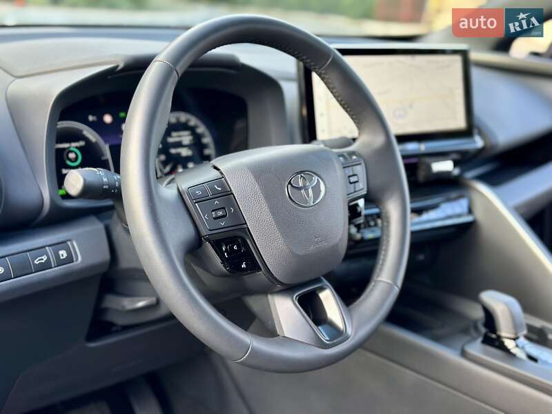 Внедорожник / Кроссовер Toyota C-HR 2024 в Киеве