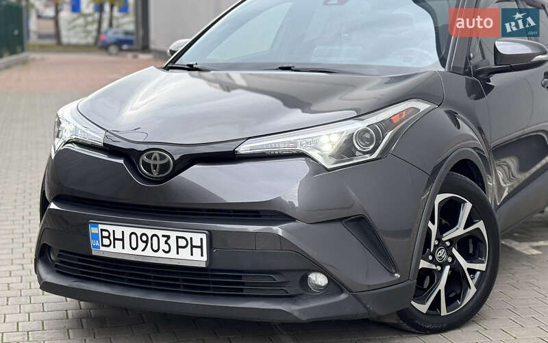 Позашляховик / Кросовер Toyota C-HR 2019 в Одесі