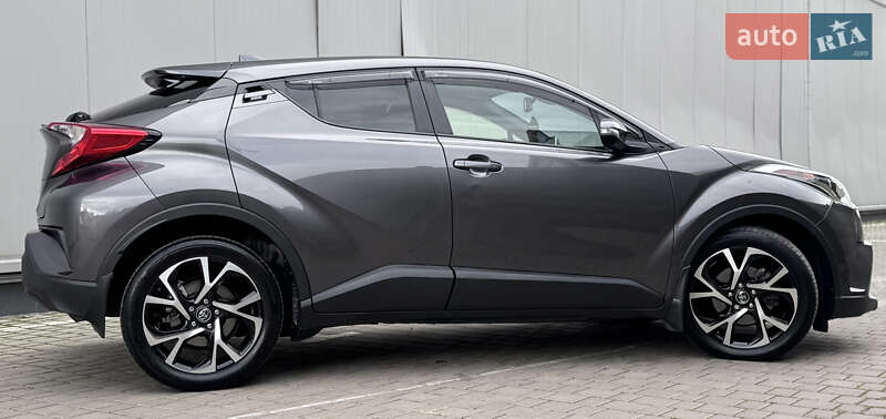 Позашляховик / Кросовер Toyota C-HR 2019 в Одесі