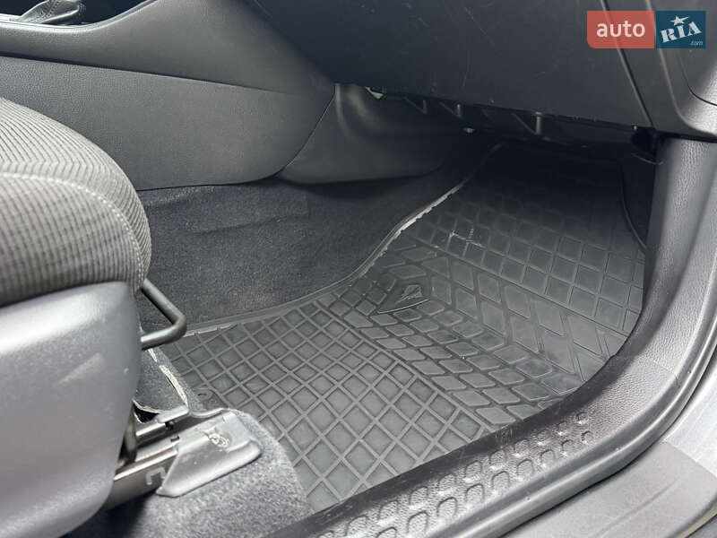 Позашляховик / Кросовер Toyota C-HR 2019 в Одесі