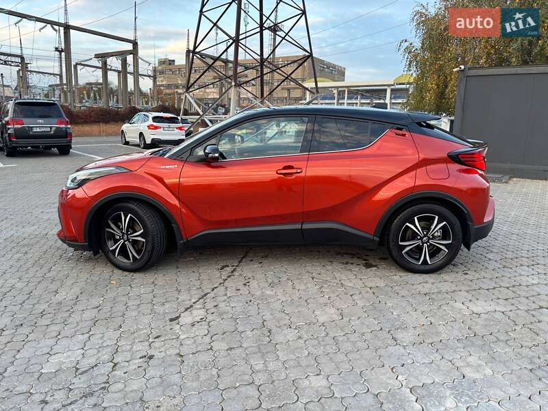 Внедорожник / Кроссовер Toyota C-HR 2019 в Черновцах фото 3 Внедорожник / Кроссовер Toyota C-HR 2019 в Черновцах