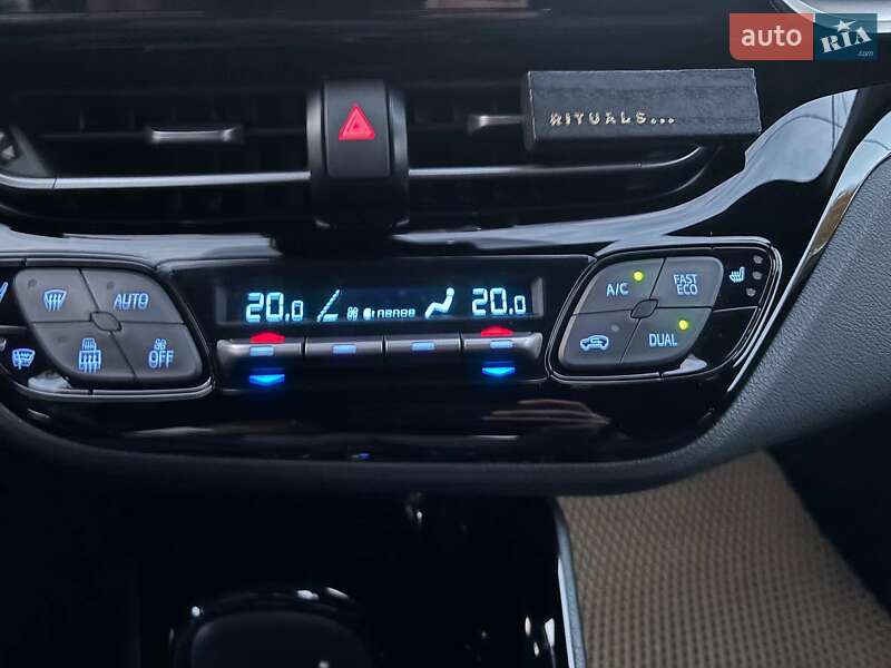 Внедорожник / Кроссовер Toyota C-HR 2019 в Черновцах фото 23 Внедорожник / Кроссовер Toyota C-HR 2019 в Черновцах