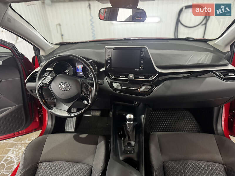 Внедорожник / Кроссовер Toyota C-HR 2020 в Валках фото 13 Внедорожник / Кроссовер Toyota C-HR 2020 в Валках