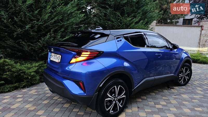 Позашляховик / Кросовер Toyota C-HR 2019 в Одесі