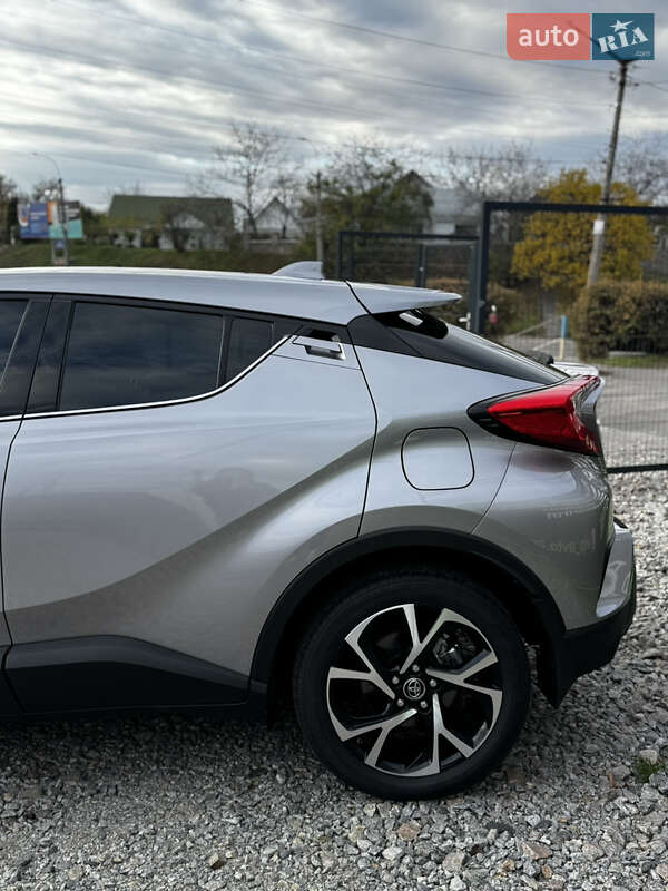 Позашляховик / Кросовер Toyota C-HR 2018 в Білій Церкві фото 7 Позашляховик / Кросовер Toyota C-HR 2018 в Білій Церкві