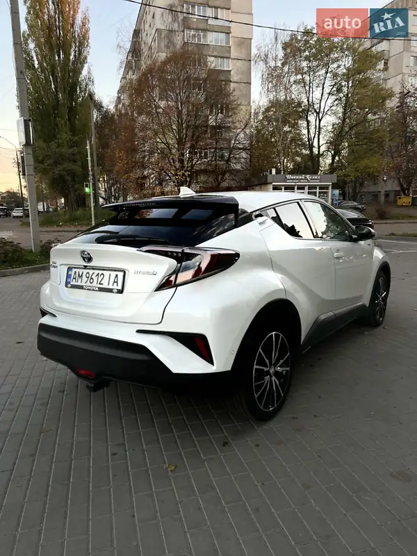 Toyota C-HR 2018 VIN NMTKZ3BX40R143958 фото оголошення 11 з 49