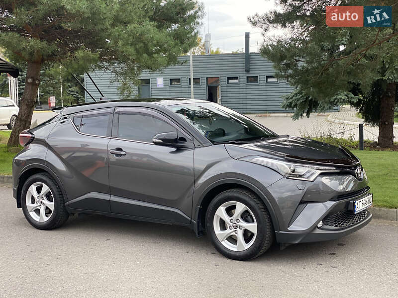 Позашляховик / Кросовер Toyota C-HR 2018 в Івано-Франківську фото 50 Позашляховик / Кросовер Toyota C-HR 2018 в Івано-Франківську