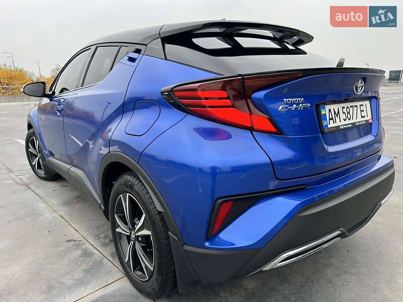 Внедорожник / Кроссовер Toyota C-HR 2020 в Киеве фото 12 Внедорожник / Кроссовер Toyota C-HR 2020 в Киеве