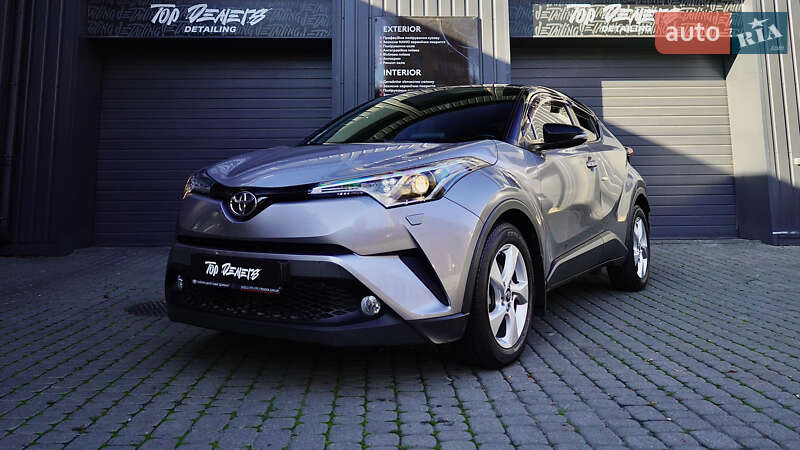 Внедорожник / Кроссовер Toyota C-HR 2017 в Львове фото 9 Внедорожник / Кроссовер Toyota C-HR 2017 в Львове