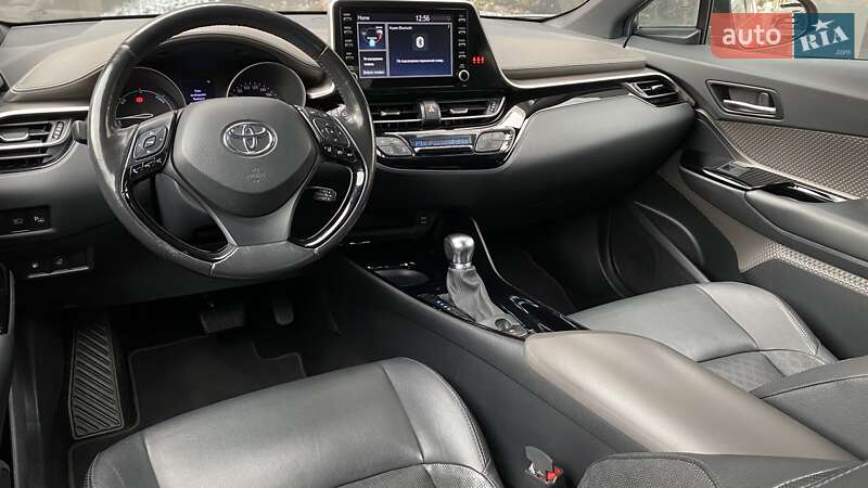 Внедорожник / Кроссовер Toyota C-HR 2019 в Одессе