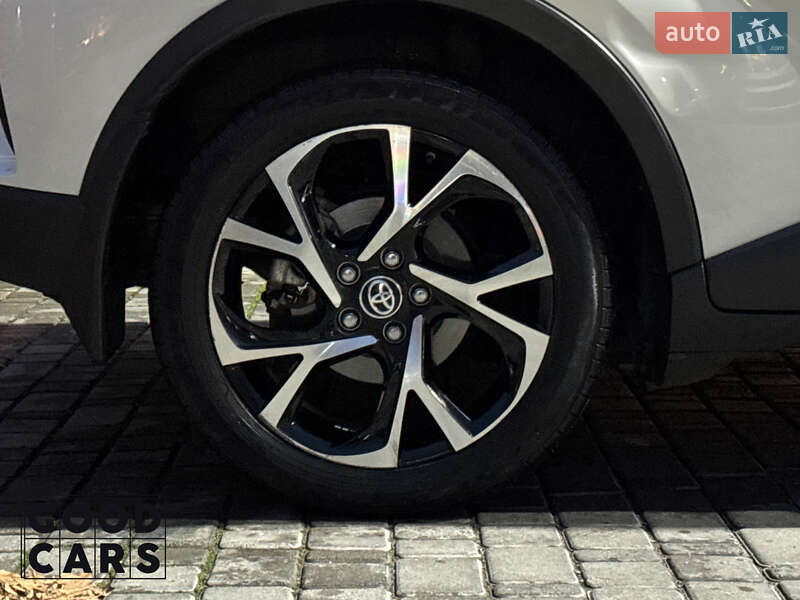 Позашляховик / Кросовер Toyota C-HR 2019 в Одесі