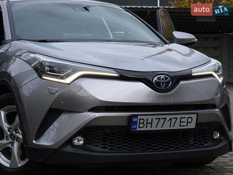 Внедорожник / Кроссовер Toyota C-HR 2019 в Одессе