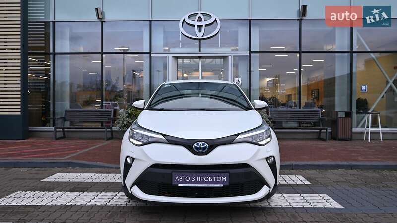 Внедорожник / Кроссовер Toyota C-HR 2020 в Киеве фото 5 Внедорожник / Кроссовер Toyota C-HR 2020 в Киеве