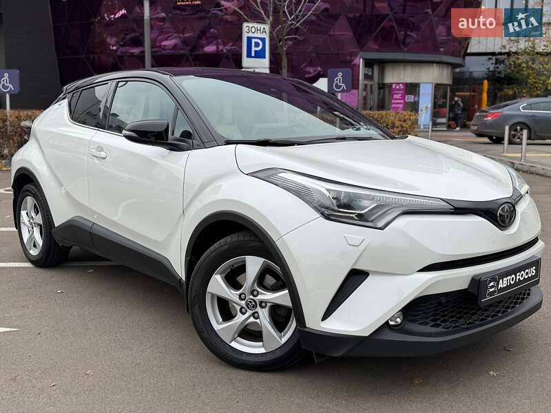 Toyota C-HR 2019 Toyota C-HR 2019