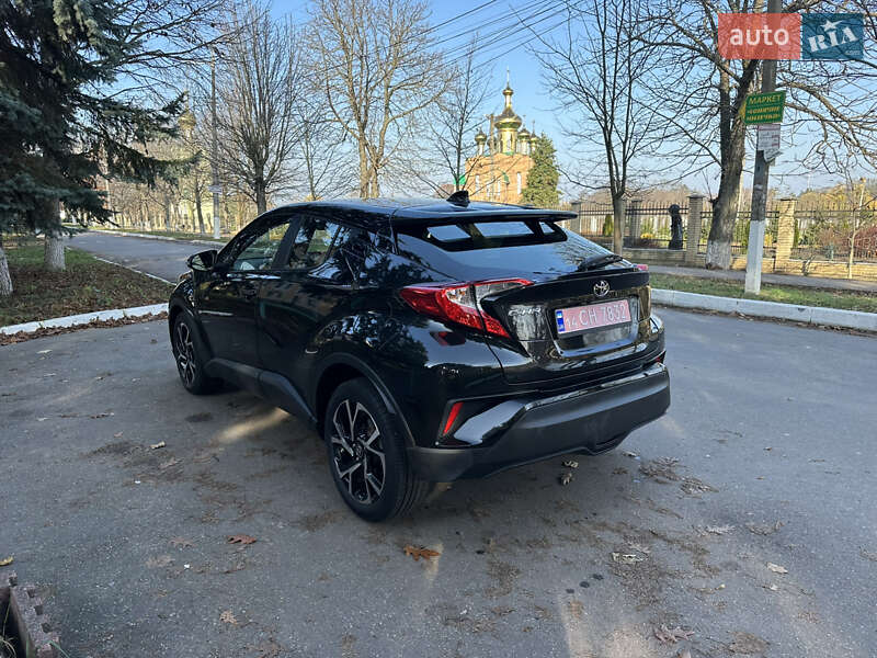 Внедорожник / Кроссовер Toyota C-HR 2021 в Виннице фото 12 Внедорожник / Кроссовер Toyota C-HR 2021 в Виннице