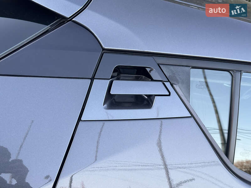 Внедорожник / Кроссовер Toyota C-HR 2020 в Одессе фото 23 Внедорожник / Кроссовер Toyota C-HR 2020 в Одессе