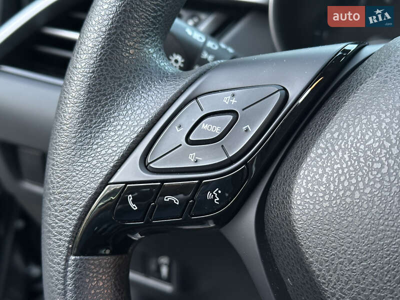 Внедорожник / Кроссовер Toyota C-HR 2020 в Одессе фото 49 Внедорожник / Кроссовер Toyota C-HR 2020 в Одессе