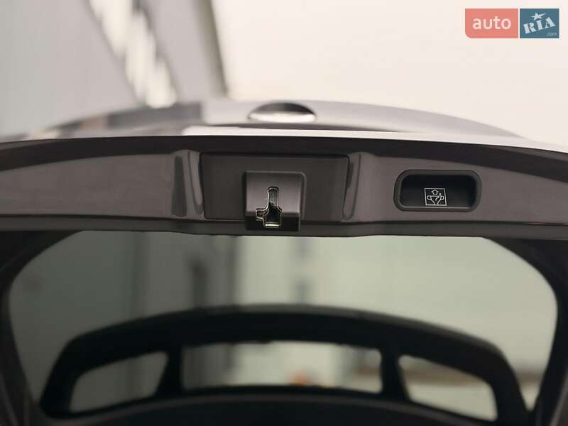 Внедорожник / Кроссовер Toyota C-HR 2022 в Львове фото 28 Внедорожник / Кроссовер Toyota C-HR 2022 в Львове