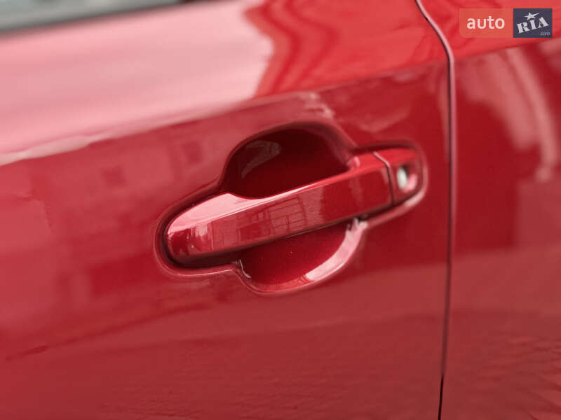 Внедорожник / Кроссовер Toyota C-HR 2018 в Виннице