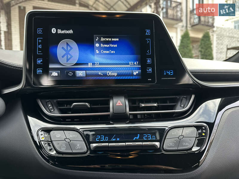 Внедорожник / Кроссовер Toyota C-HR 2018 в Виннице