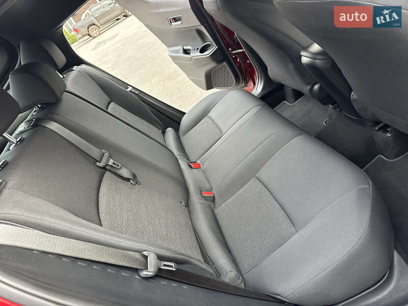 Внедорожник / Кроссовер Toyota C-HR 2018 в Виннице