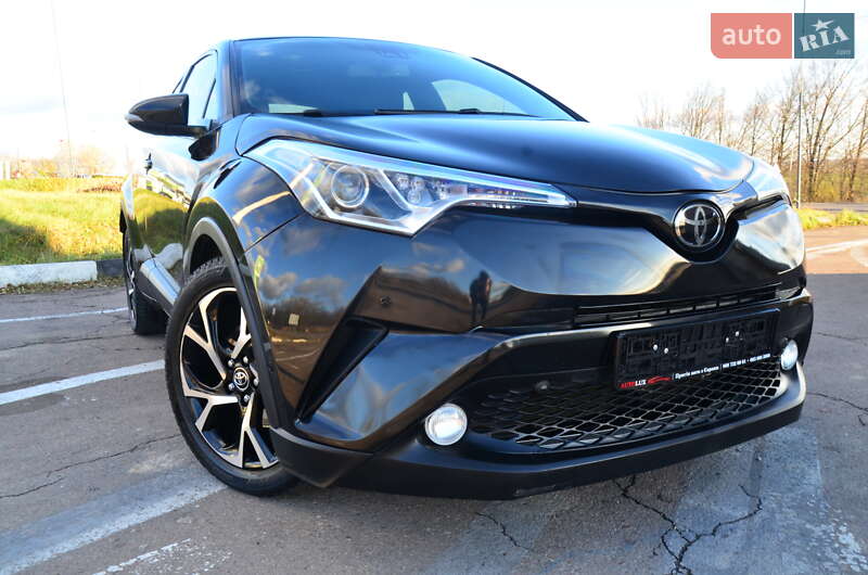 Внедорожник / Кроссовер Toyota C-HR 2018 в Дрогобыче