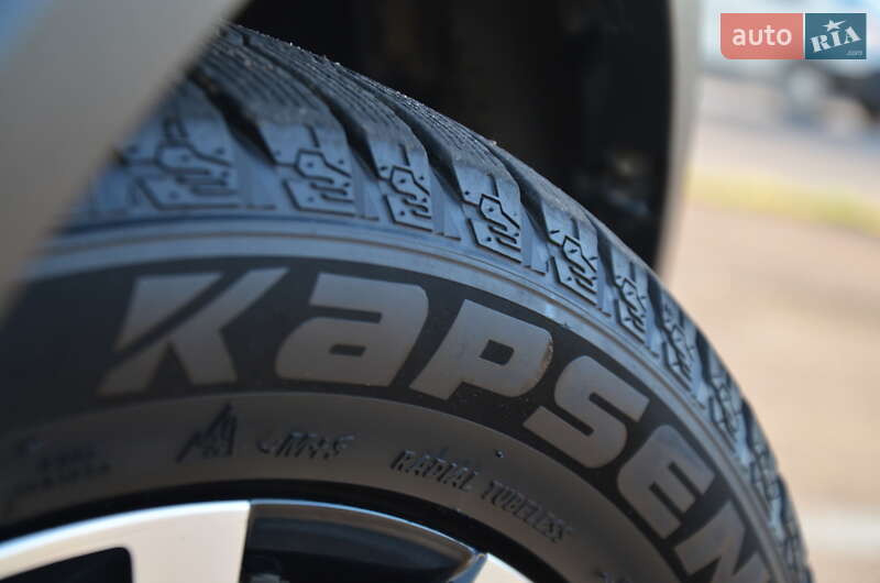 Внедорожник / Кроссовер Toyota C-HR 2018 в Дрогобыче