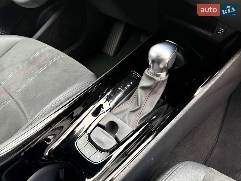 Внедорожник / Кроссовер Toyota C-HR 2021 в Одессе