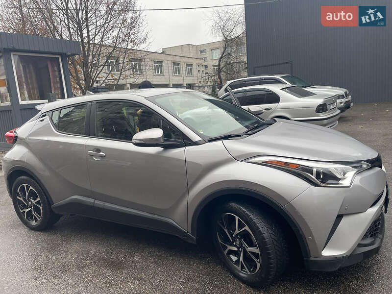 Внедорожник / Кроссовер Toyota C-HR 2019 в Белой Церкви