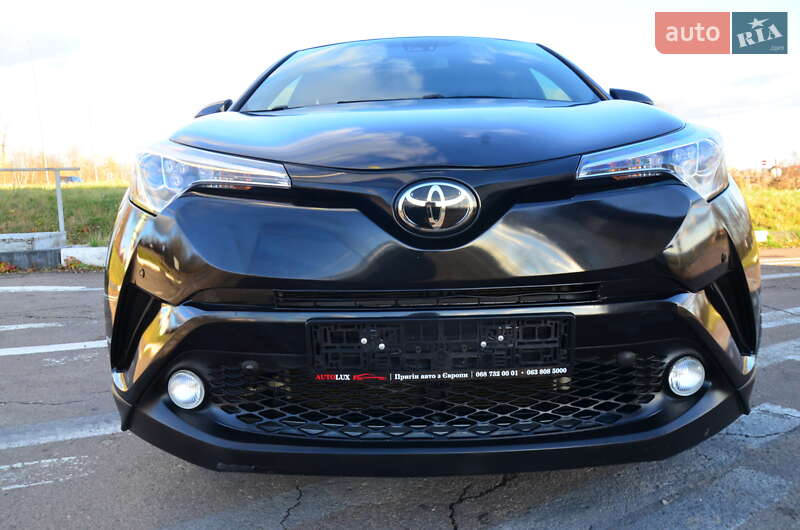 Позашляховик / Кросовер Toyota C-HR 2018 в Дрогобичі фото 17 Позашляховик / Кросовер Toyota C-HR 2018 в Дрогобичі