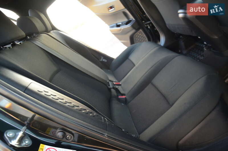 Позашляховик / Кросовер Toyota C-HR 2018 в Дрогобичі фото 53 Позашляховик / Кросовер Toyota C-HR 2018 в Дрогобичі