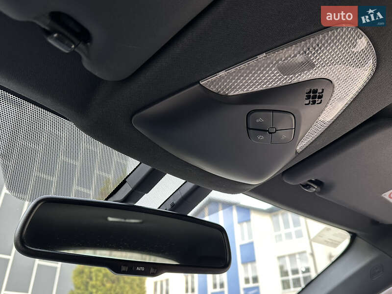 Позашляховик / Кросовер Toyota C-HR 2016 в Вінниці