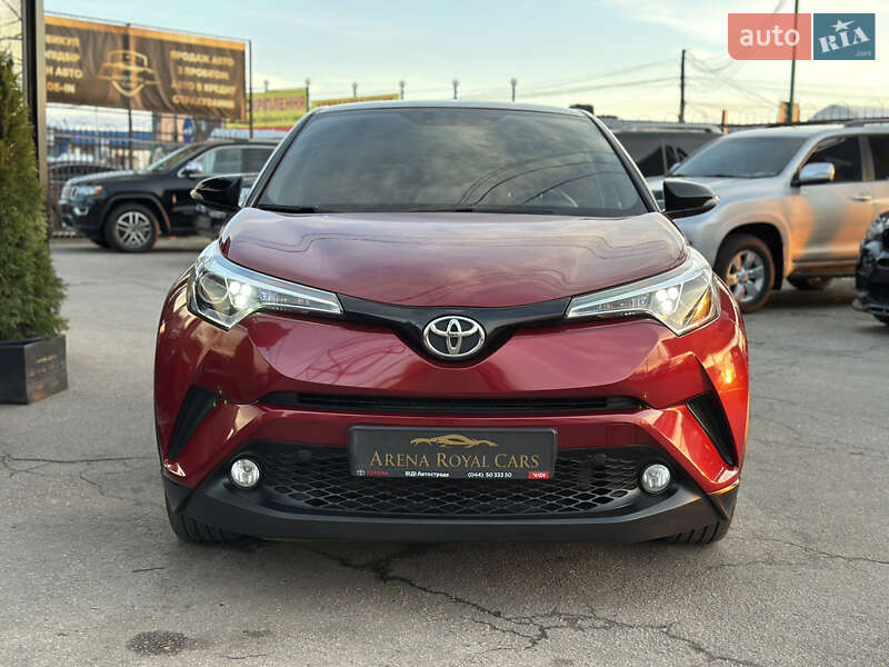 Позашляховик / Кросовер Toyota C-HR 2016 в Харкові фото 7 Позашляховик / Кросовер Toyota C-HR 2016 в Харкові
