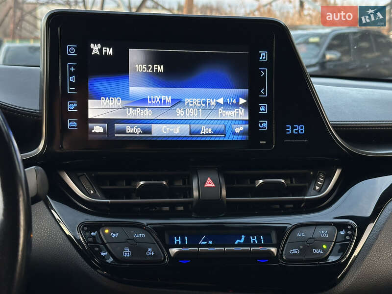 Позашляховик / Кросовер Toyota C-HR 2016 в Харкові фото 31 Позашляховик / Кросовер Toyota C-HR 2016 в Харкові