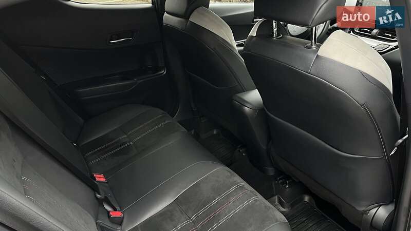 Внедорожник / Кроссовер Toyota C-HR 2021 в Хмельницком фото 6 Внедорожник / Кроссовер Toyota C-HR 2021 в Хмельницком