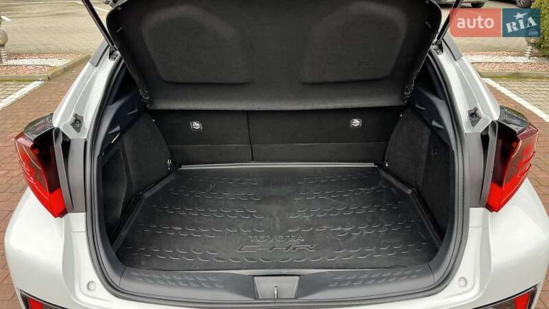 Внедорожник / Кроссовер Toyota C-HR 2021 в Хмельницком фото 10 Внедорожник / Кроссовер Toyota C-HR 2021 в Хмельницком