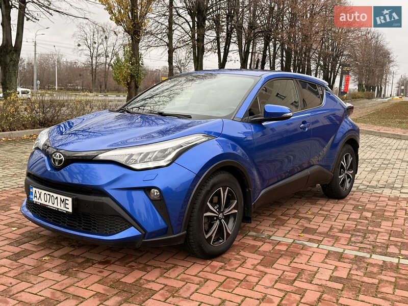 Позашляховик / Кросовер Toyota C-HR 2020 в Харкові фото 7 Позашляховик / Кросовер Toyota C-HR 2020 в Харкові