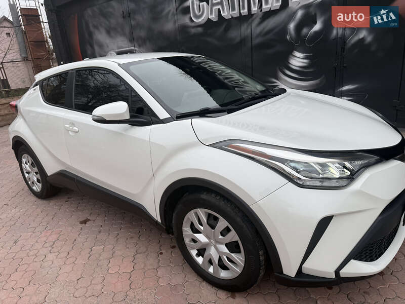 Внедорожник / Кроссовер Toyota C-HR 2021 в Запорожье