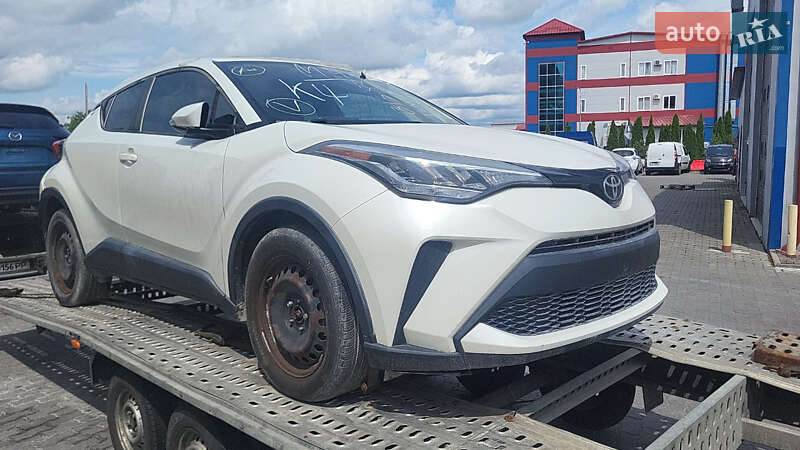 Внедорожник / Кроссовер Toyota C-HR 2021 в Запорожье