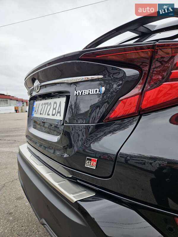 Внедорожник / Кроссовер Toyota C-HR 2021 в Харькове