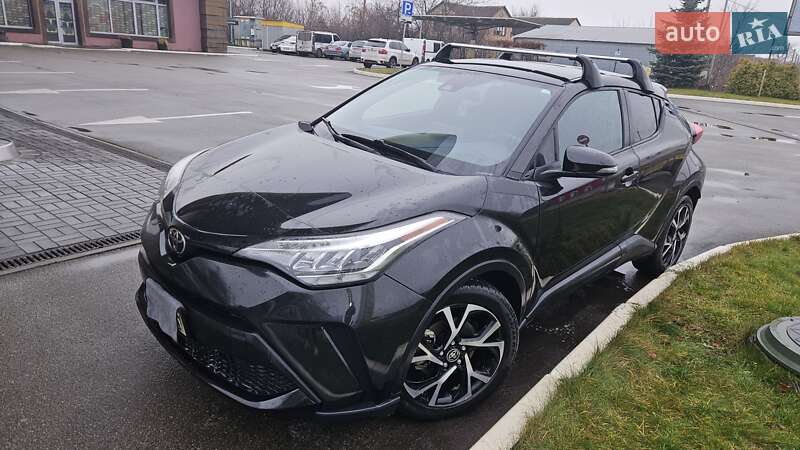 Toyota C-HR 2021