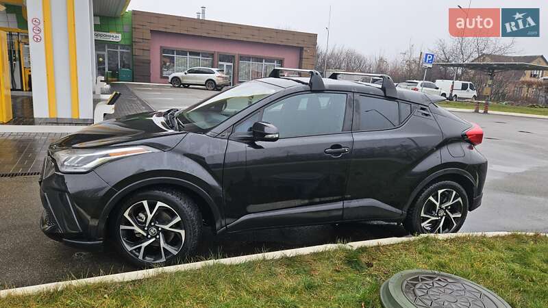 Внедорожник / Кроссовер Toyota C-HR 2021 в Киеве фото 9 Внедорожник / Кроссовер Toyota C-HR 2021 в Киеве