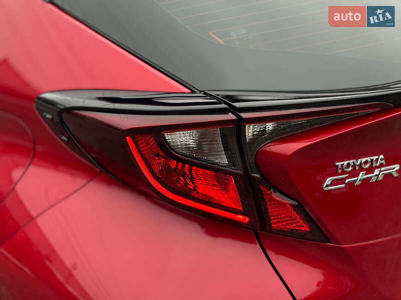 Позашляховик / Кросовер Toyota C-HR 2020 в Одесі фото 22 Позашляховик / Кросовер Toyota C-HR 2020 в Одесі