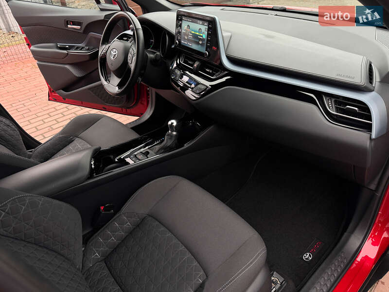 Позашляховик / Кросовер Toyota C-HR 2020 в Одесі фото 29 Позашляховик / Кросовер Toyota C-HR 2020 в Одесі