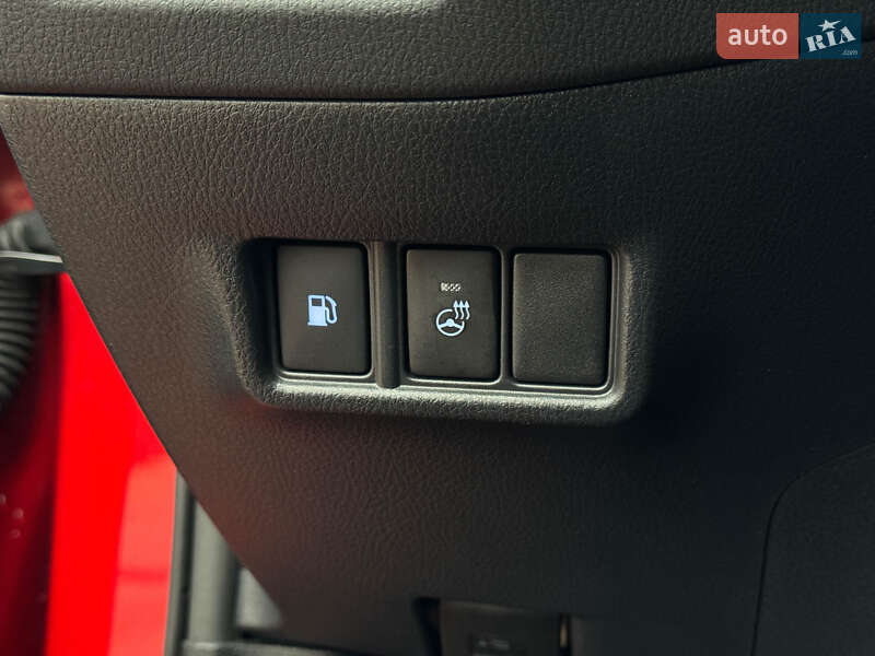 Позашляховик / Кросовер Toyota C-HR 2020 в Одесі фото 48 Позашляховик / Кросовер Toyota C-HR 2020 в Одесі