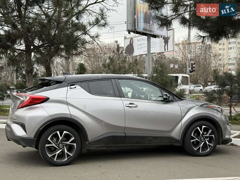 Внедорожник / Кроссовер Toyota C-HR 2019 в Одессе