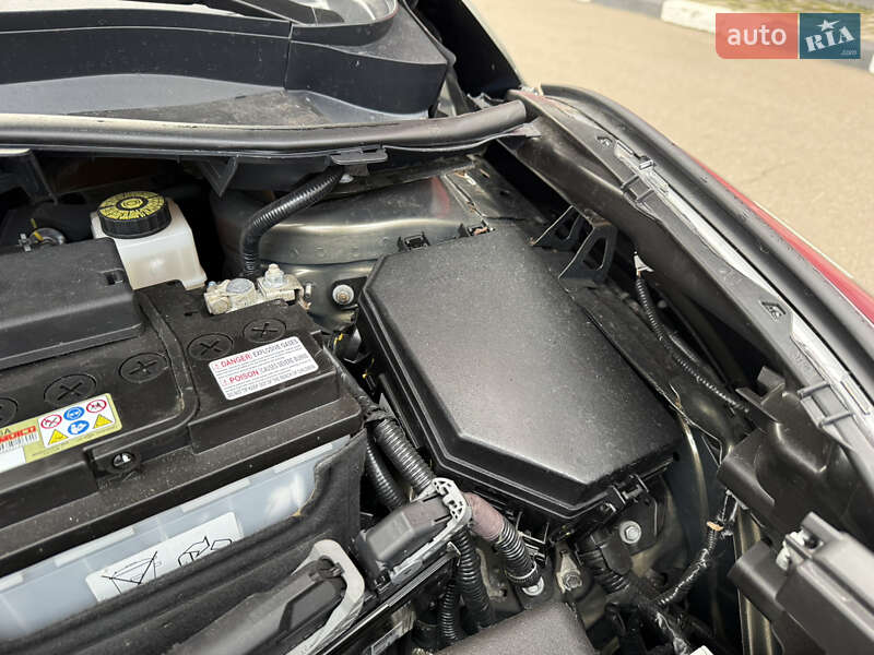 Позашляховик / Кросовер Toyota C-HR 2021 в Києві фото 22 Позашляховик / Кросовер Toyota C-HR 2021 в Києві