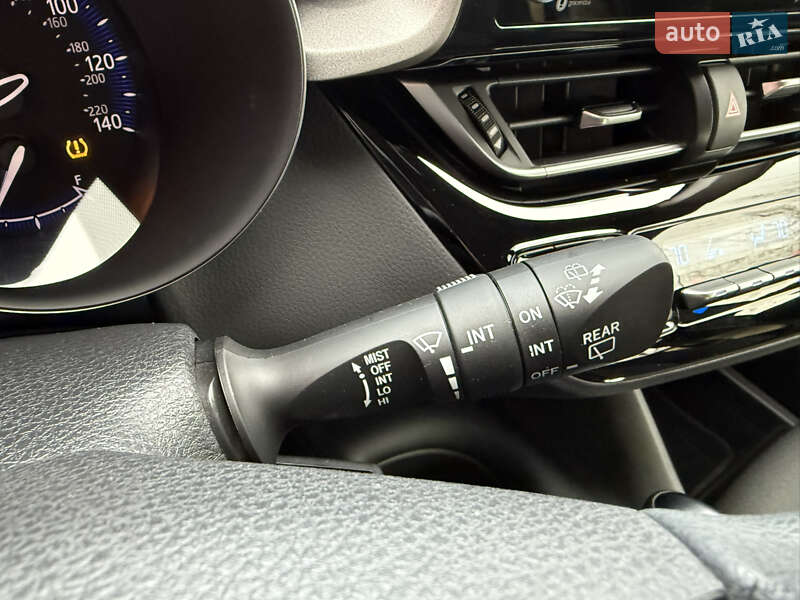 Позашляховик / Кросовер Toyota C-HR 2021 в Києві фото 42 Позашляховик / Кросовер Toyota C-HR 2021 в Києві