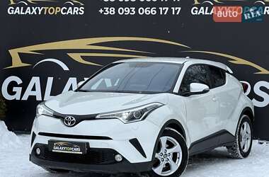 Внедорожник / Кроссовер Toyota C-HR 2017 в Виннице