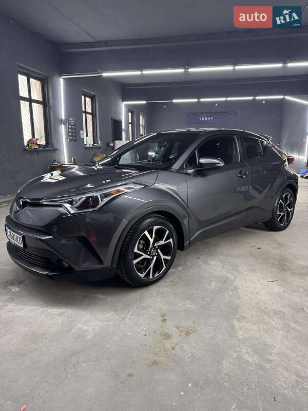 Toyota C-HR 2017